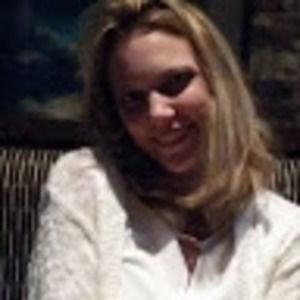 Meet your Posher, Carolyn